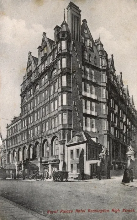 Framed Print : The exterior of the Royal Palace Hotel, Kensington, London Framed Print : The exterior of the Royal Palace Hotel, Kensington, London