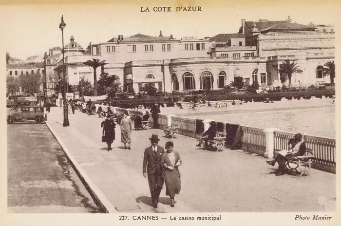 Framed Print : An exterior view of the Casino Municipal de Cannes Framed Print : An exterior view of the Casino Municipal de Cannes
