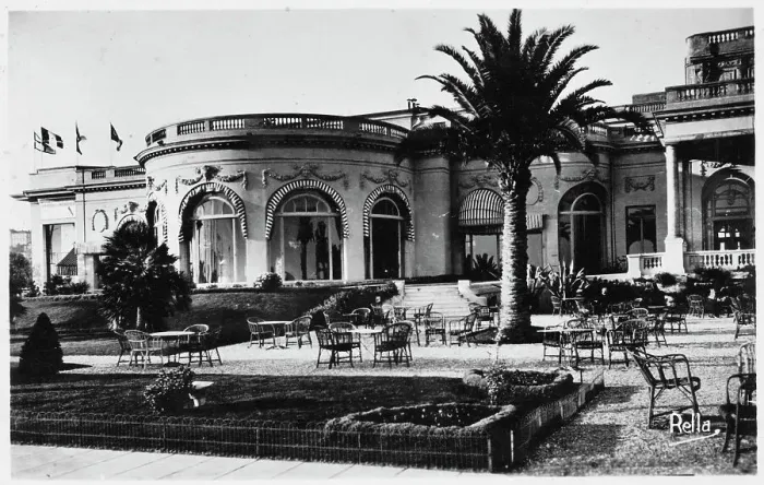 Framed Print : An exterior view of the Casino Municipal de Cannes Framed Print : An exterior view of the Casino Municipal de Cannes