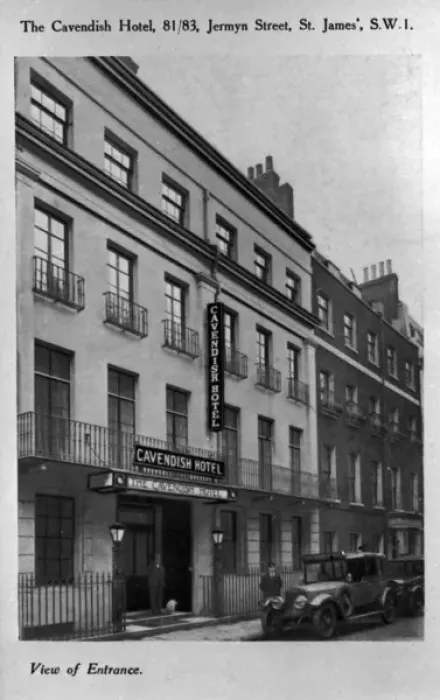 Framed Print : Exterior view of the Cavendish Hotel Framed Print : Exterior view of the Cavendish Hotel