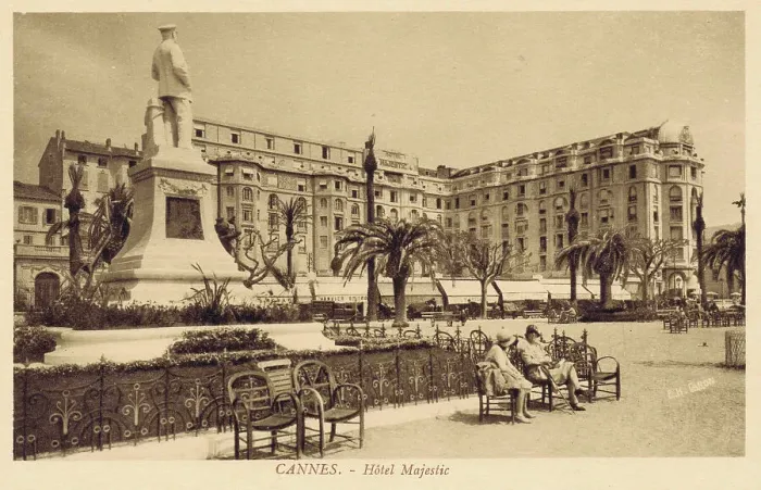 Framed Print : Exterior view of the Hotel Majestic in Cannes, 1920s Framed Print : Exterior view of the Hotel Majestic in Cannes, 1920s