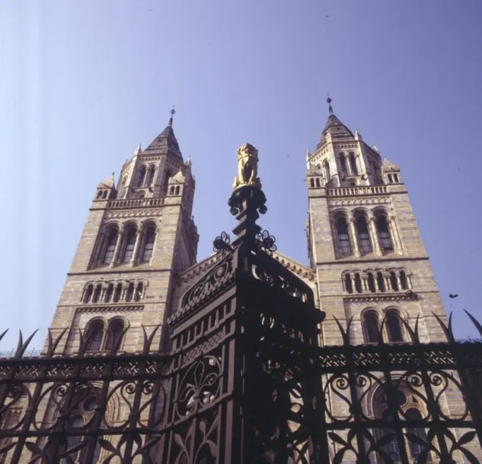 Framed Print : Exterior view of The Natural History Museum, London Framed Print : Exterior view of The Natural History Museum, London