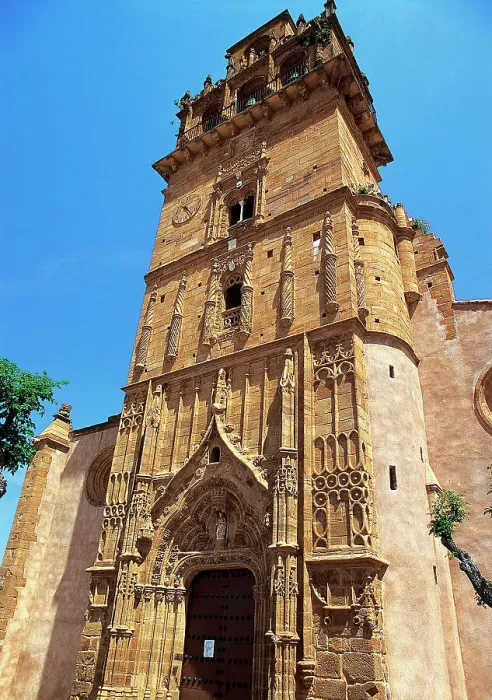 Framed Print : Extremadura, Azuaga. Church of Our Lady of Consolation Framed Print : Extremadura, Azuaga. Church of Our Lady of Consolation