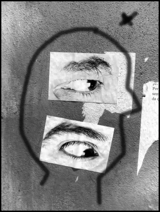 Framed Print : Eyes and grafitti Italy Framed Print : Eyes and grafitti Italy