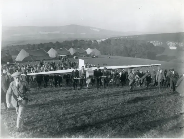 Framed Print : F. P. Raynam?s glider at the 1922 Itford meeting