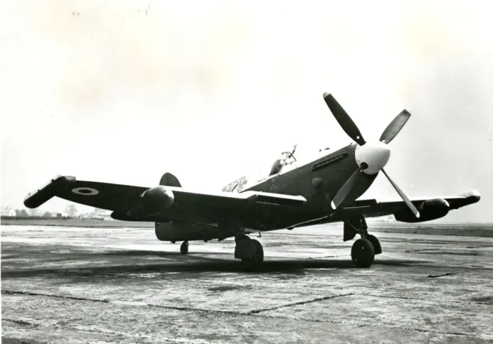 Framed Print : Fairey Firefly U9 Framed Print : Fairey Firefly U9