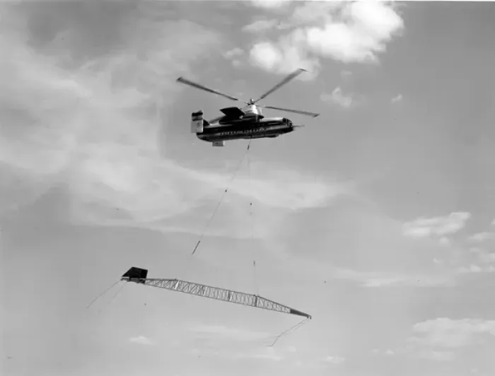 Framed Print : Fairey Rotodyne XE521 with underslung load Framed Print : Fairey Rotodyne XE521 with underslung load