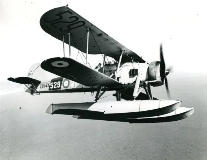 Framed Print : Fairey Swordfish I, L2742, of No 701 Catapult Flight on ?