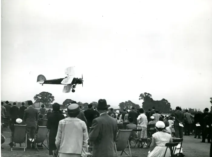 Framed Print : Fairey Swordfish II, G-AJVH, currently with the Royal Na? Framed Print : Fairey Swordfish II, G-AJVH, currently with the Royal Na?