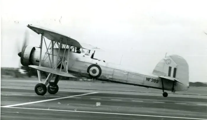 Framed Print : Fairey Swordfish III, NF389 Framed Print : Fairey Swordfish III, NF389