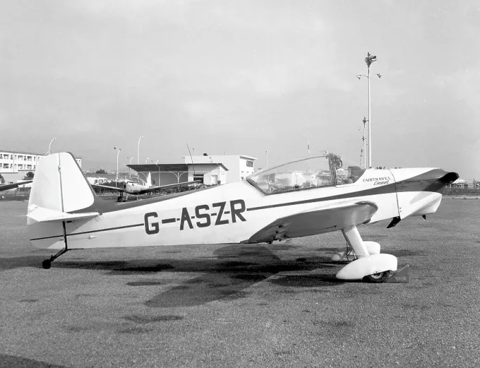 Framed Print : Fairtravel Linnet G-ASZR Framed Print : Fairtravel Linnet G-ASZR