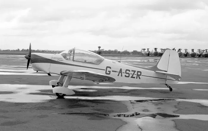 Framed Print : Fairtravel Linnet II G-ASZR Framed Print : Fairtravel Linnet II G-ASZR