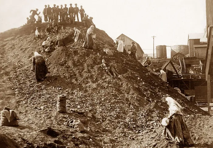 Framed Print : Families picking coal from a dump Scranton Pennsylvania USA Framed Print : Families picking coal from a dump Scranton Pennsylvania USA