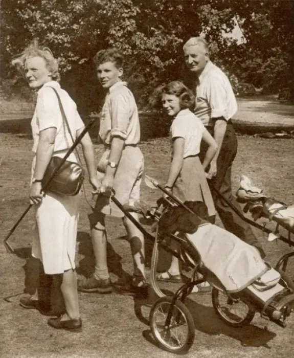 Framed Print : Family Golf at Burhill Framed Print : Family Golf at Burhill