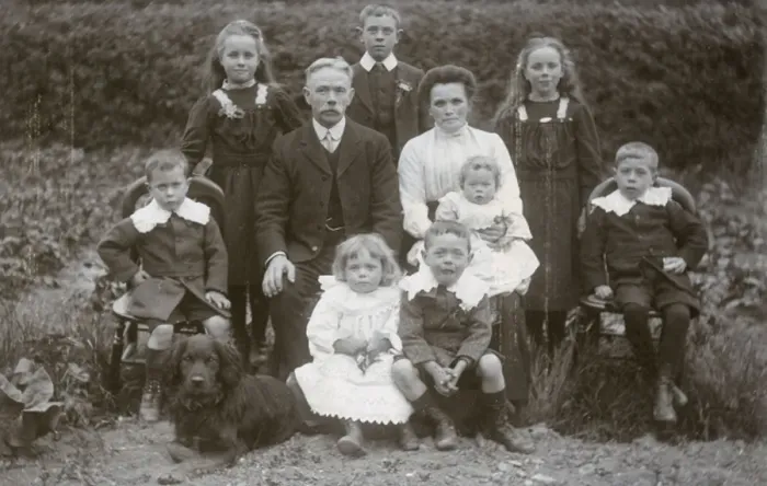 Framed Print : Family group of ten with dog Framed Print : Family group of ten with dog
