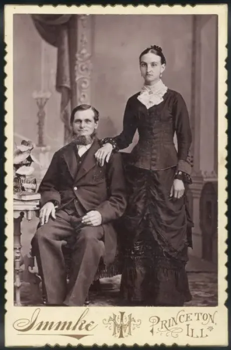 Framed Print : Family / Husband and Wife Framed Print : Family / Husband and Wife