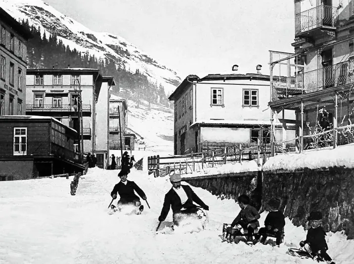 Framed Print : Family tobogganing in St. Moritz, Victorian period Framed Print : Family tobogganing in St. Moritz, Victorian period