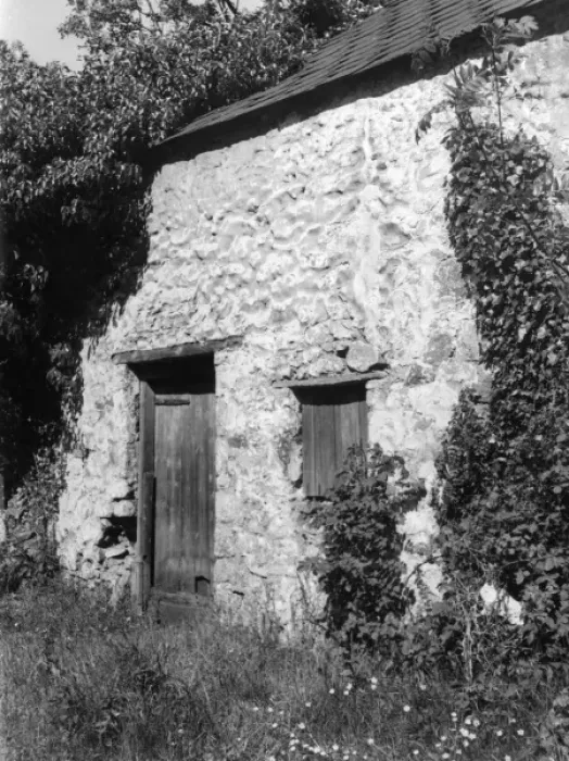 Framed Print : Farm Outbuilding Framed Print : Farm Outbuilding