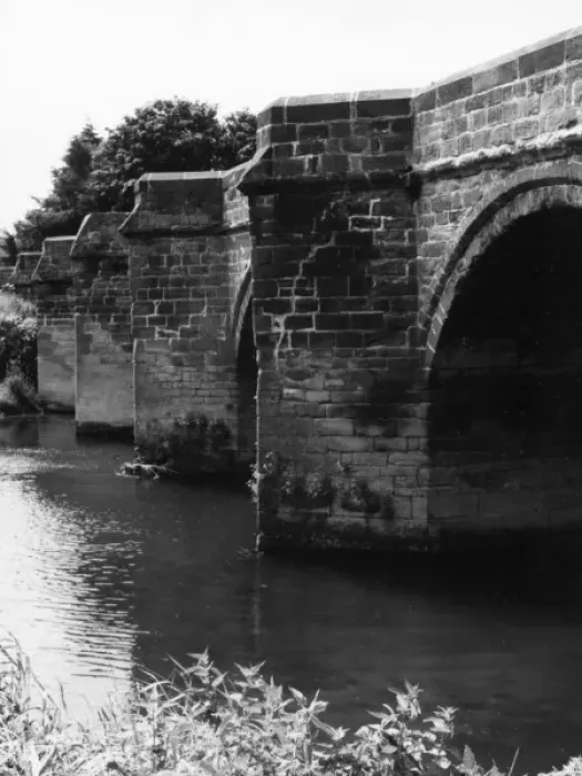 Framed Print : Farndon Bridge Framed Print : Farndon Bridge