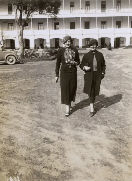 Framed Print : Two fashionable women, Argentina, South America Framed Print : Two fashionable women, Argentina, South America