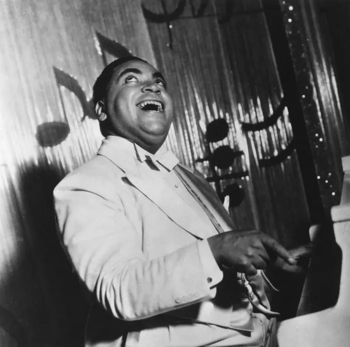Framed Print : Fats Waller, legendary American jazz musician Framed Print : Fats Waller, legendary American jazz musician