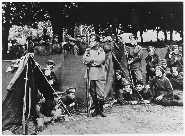 FEMALE SOLDIERS IN CAMP