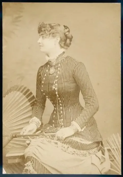 Framed Print : Female Type / Parasol 19C Framed Print : Female Type / Parasol 19C