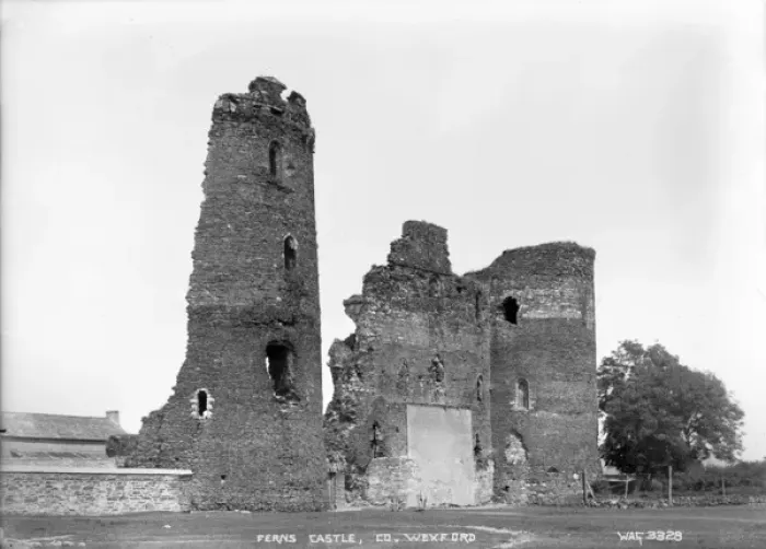 Framed Print : Ferns Castle, Co. Wexford Framed Print : Ferns Castle, Co. Wexford