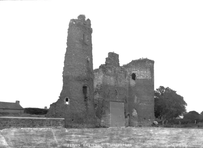 Framed Print : Ferns Castle Co. Wexford