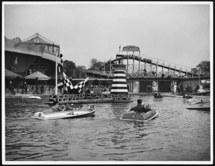 Framed Print : Festival Boating Lake Framed Print : Festival Boating Lake