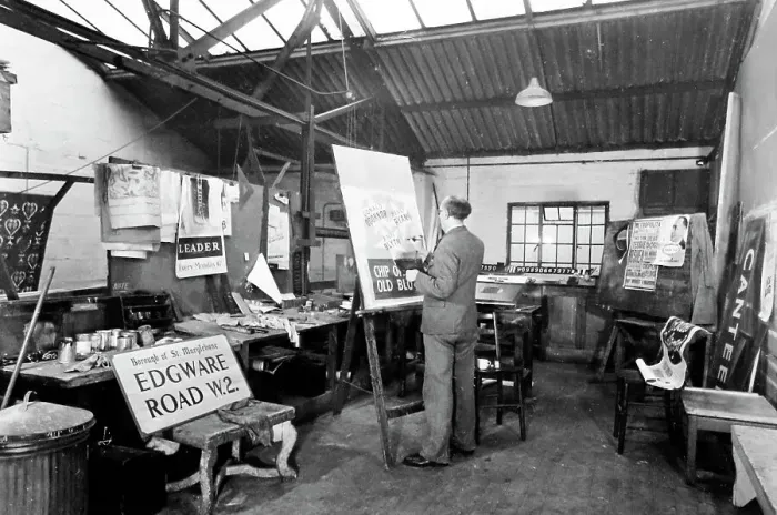 Framed Print : Film studio poster artist, 1940s Framed Print : Film studio poster artist, 1940s