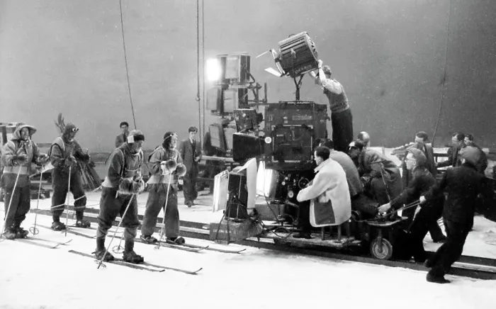 Framed Print : Filming Scott of the Antarctic released in 1948 Framed Print : Filming Scott of the Antarctic released in 1948