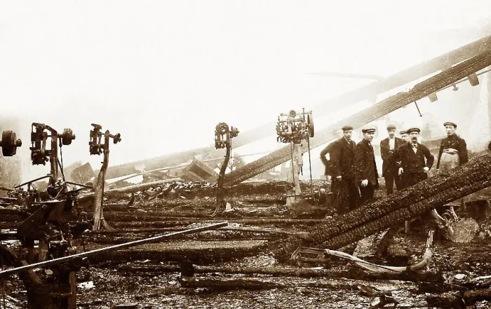Framed Print : Fire at J H Hurst in Waterfoot in 1907 Framed Print : Fire at J H Hurst in Waterfoot in 1907