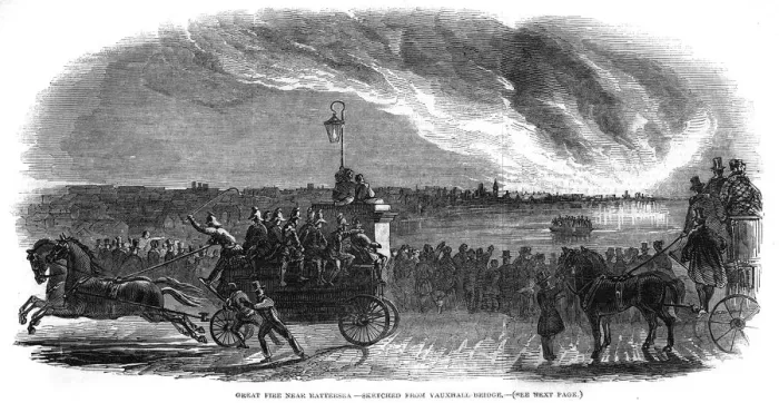 Framed Print : Fire near Nine Elms, Battersea Framed Print : Fire near Nine Elms, Battersea