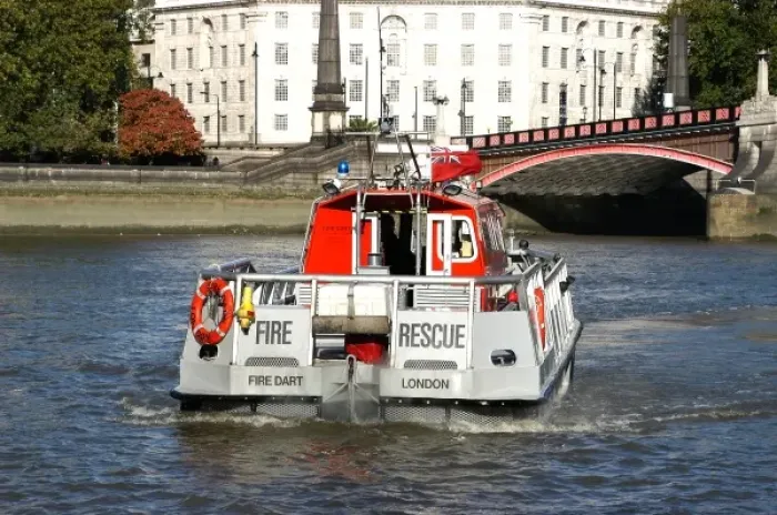 Framed Print : Fireboat Fire-Dart, River Thames Framed Print : Fireboat Fire-Dart, River Thames