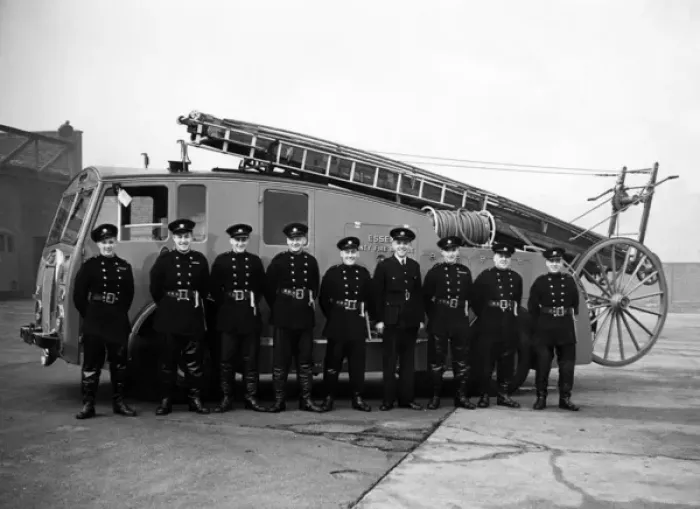 Framed Print : Firefighters with Essex County Fire Brigade engine Framed Print : Firefighters with Essex County Fire Brigade engine
