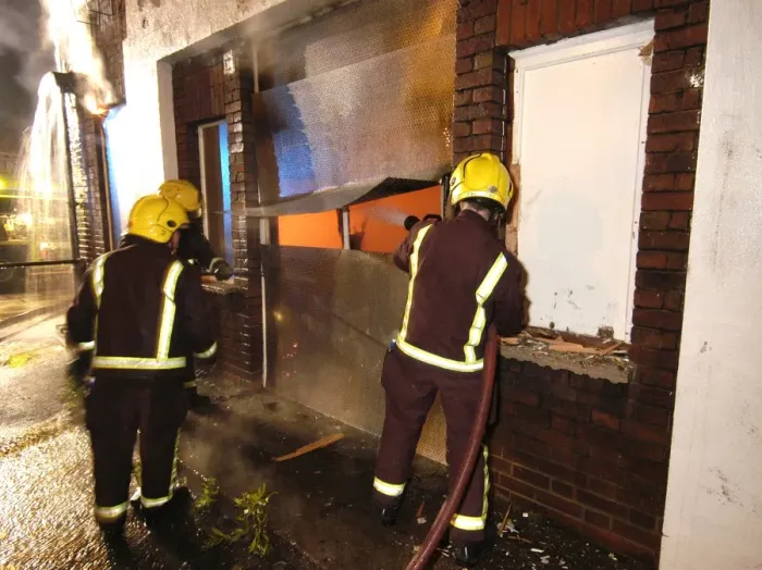 Framed Print : Firefighters working at scene of pub fire, SE London Framed Print : Firefighters working at scene of pub fire, SE London