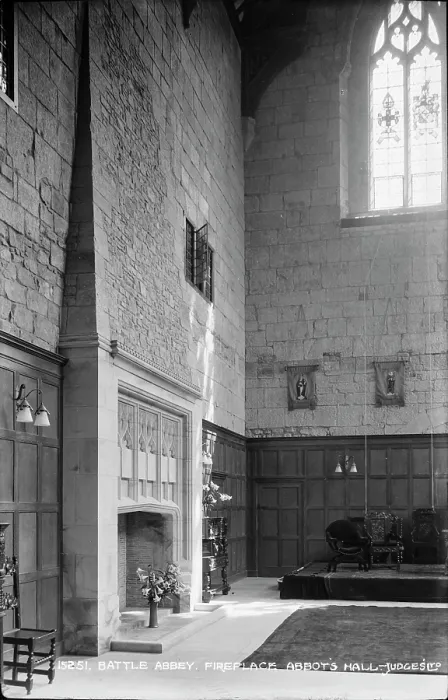 Framed Print : Fireplace in Abbot's Hall, Battle Abbey Framed Print : Fireplace in Abbot's Hall, Battle Abbey