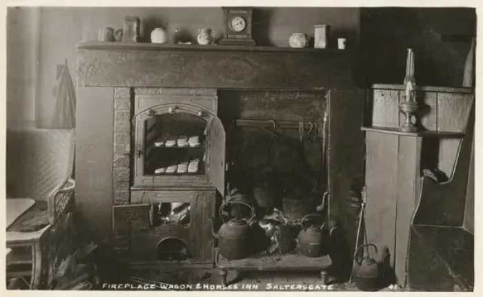 Framed Print : Fireplace at Wagon and Horses pub, Saltergate Framed Print : Fireplace at Wagon and Horses pub, Saltergate