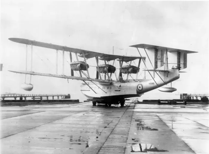 Framed Print : The first Blackburn RB3A Perth K3580 Framed Print : The first Blackburn RB3A Perth K3580