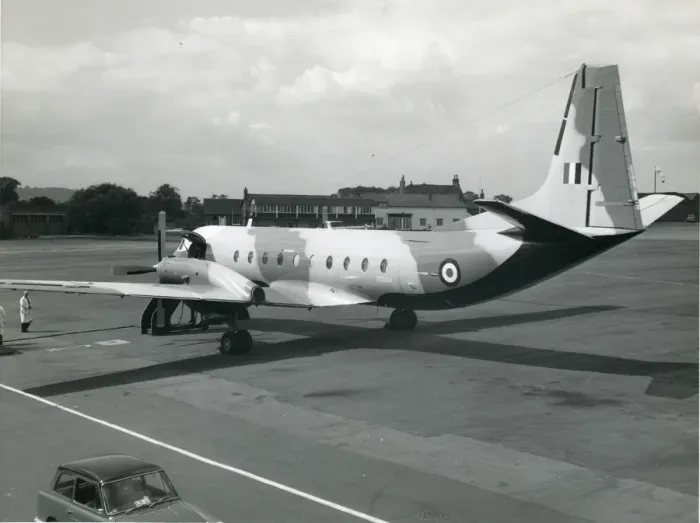 Framed Print : The first Hawker Siddeley Andover C1, XS594 Framed Print : The first Hawker Siddeley Andover C1, XS594