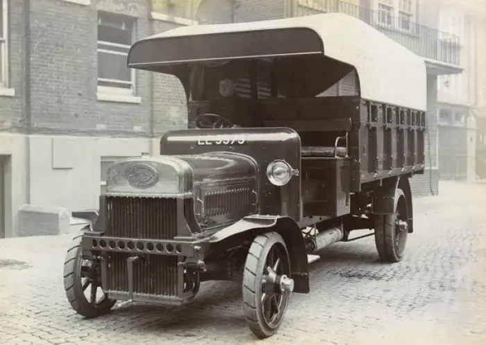 Framed Print : First Leyland motor lorry used by LFB Framed Print : First Leyland motor lorry used by LFB