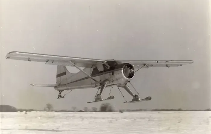Framed Print : The first prototype de Havilland Canada DHC2 Beaver Framed Print : The first prototype de Havilland Canada DHC2 Beaver