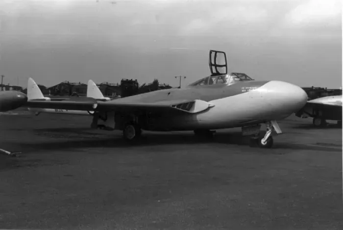 Framed Print : First prototype de Havilland Sea Venom NF20 WK376 Framed Print : First prototype de Havilland Sea Venom NF20 WK376