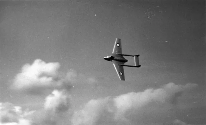 Framed Print : First prototype de Havilland Venom VV612 Framed Print : First prototype de Havilland Venom VV612