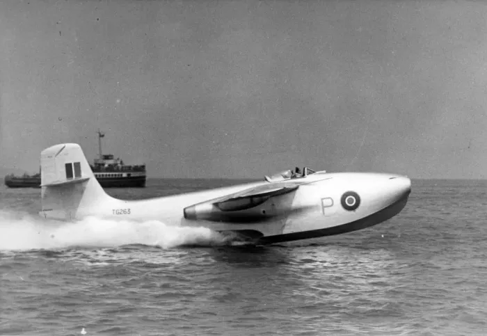 Framed Print : The first prototype Saunders-Roe SR A / 1 TG263 30 July 1947 Framed Print : The first prototype Saunders-Roe SR A / 1 TG263 30 July 1947