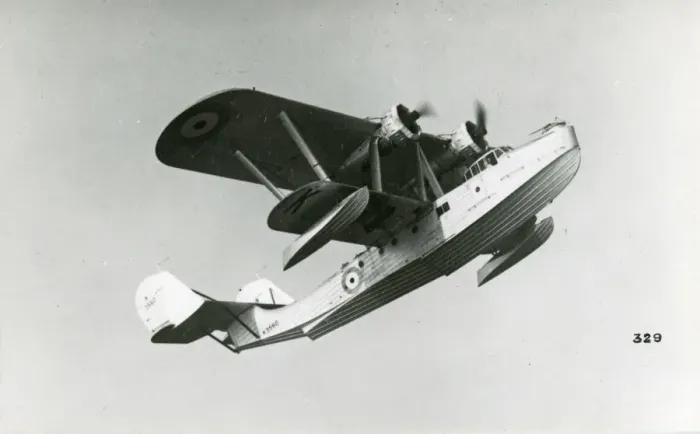 Framed Print : The first Saunders-Roe A27 London, K3560 Framed Print : The first Saunders-Roe A27 London, K3560