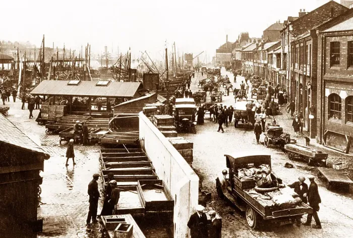 Framed Print : Fish Quay, North Shields early 1900's Framed Print : Fish Quay, North Shields early 1900's