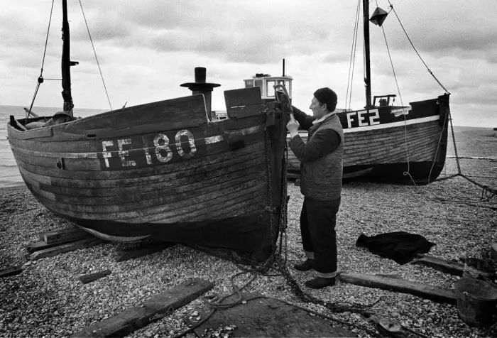 Framed Print : Fisherman and boat, Dungeness, Kent - 2 Framed Print : Fisherman and boat, Dungeness, Kent - 2