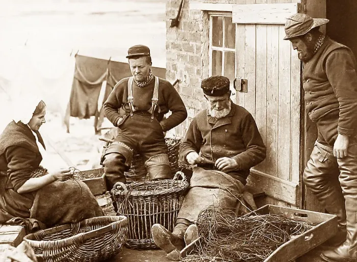 Framed Print : Fishermen in Fife, Scotland, reddin the lines Framed Print : Fishermen in Fife, Scotland, reddin the lines
